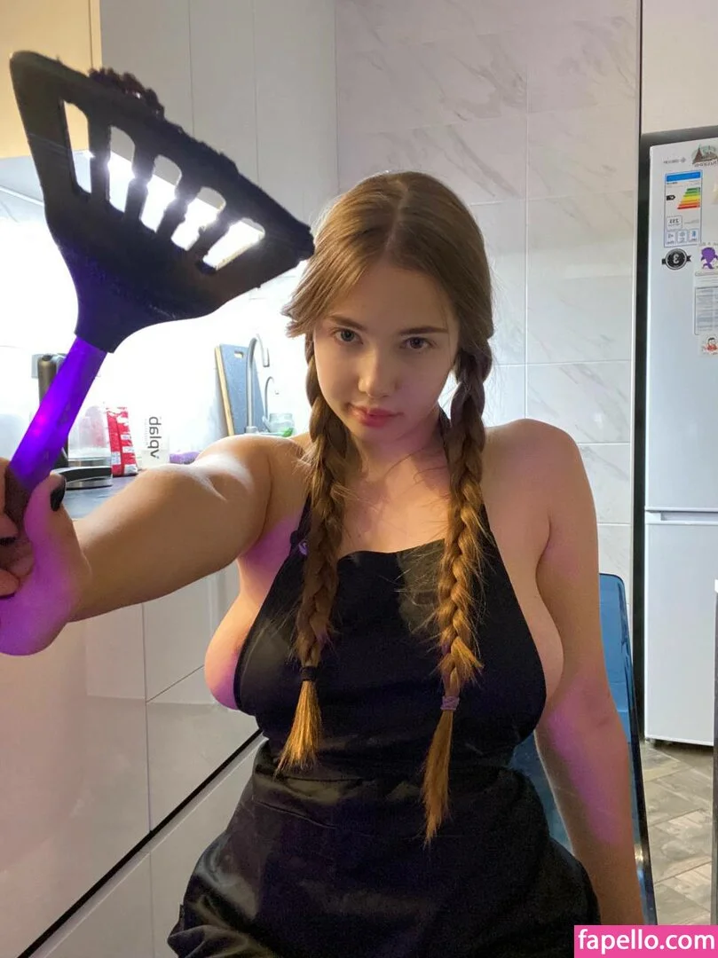 Beacskacica / beaciesca / beacskacicus Onlyfans Photo Gallery 