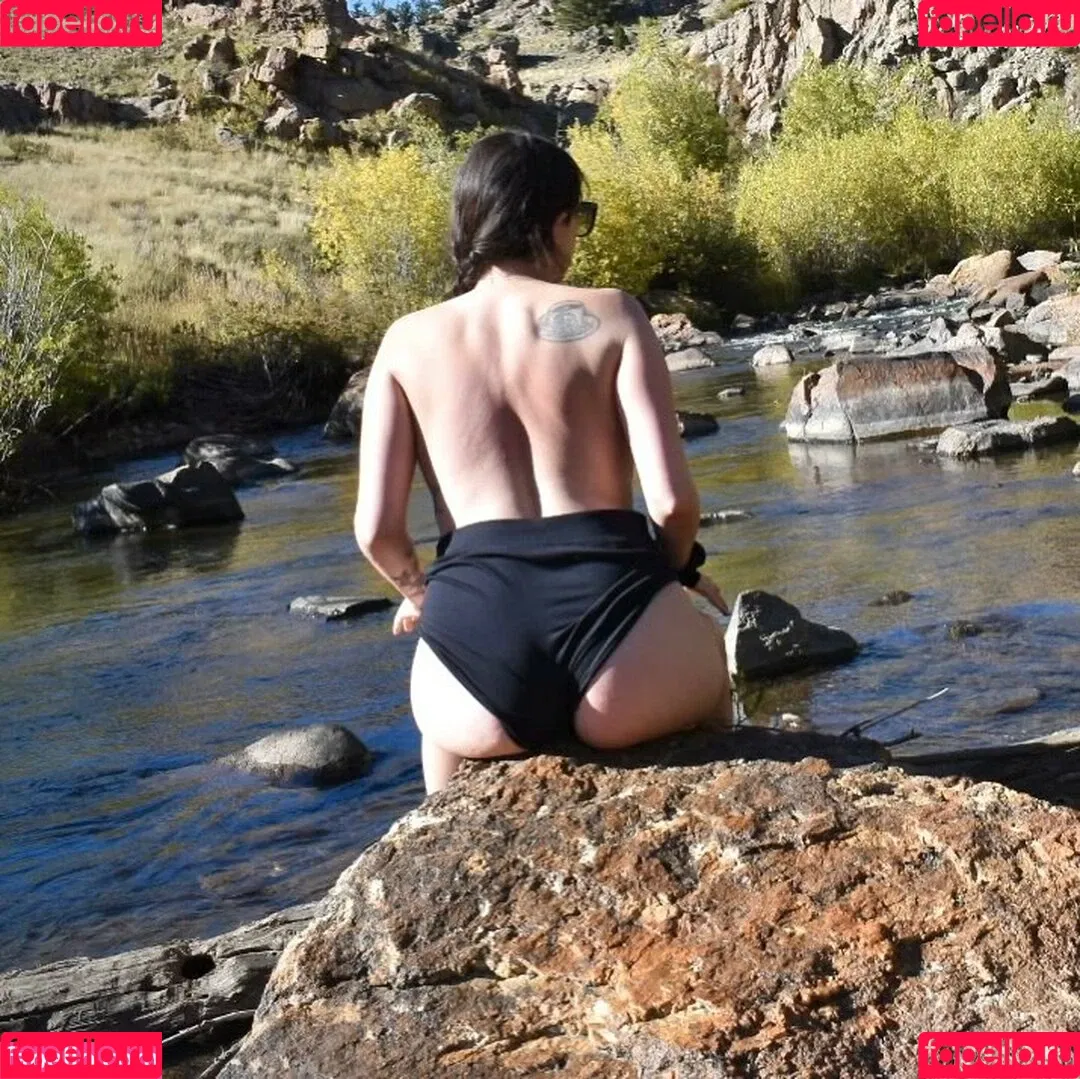 https: / shakicast Onlyfans Photo Gallery 