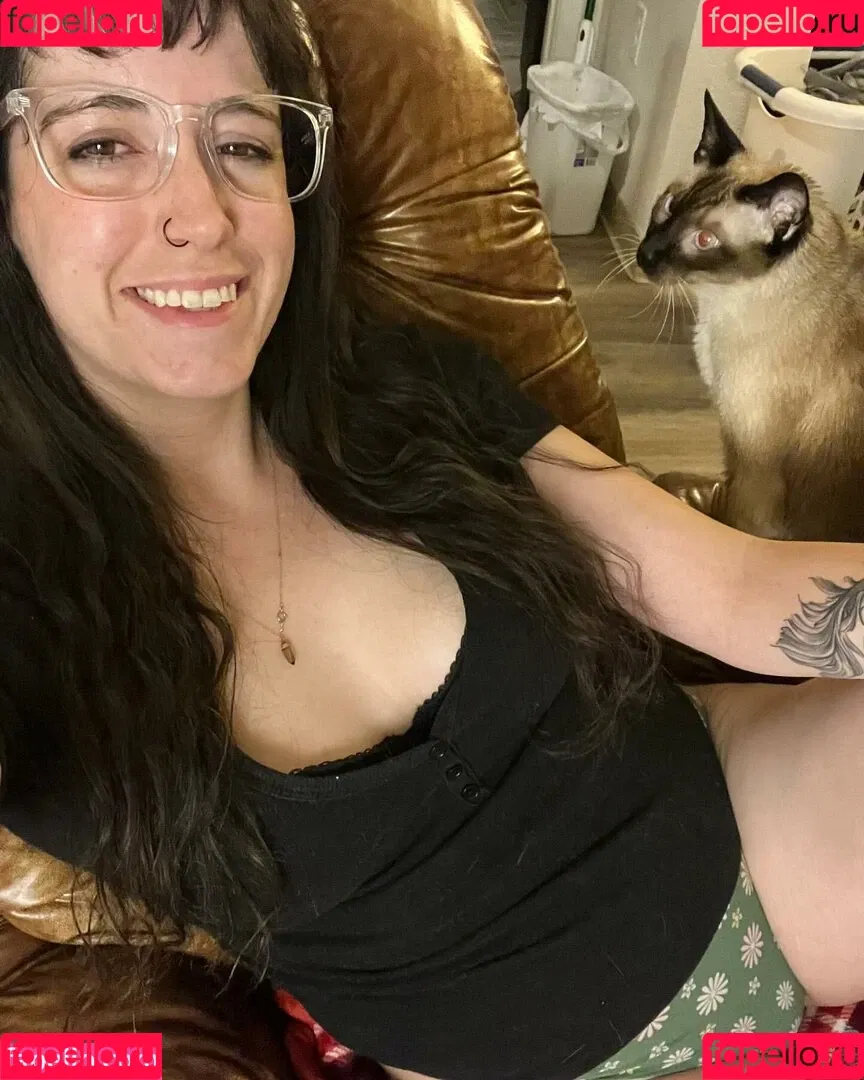 https: / shakicast Onlyfans Photo Gallery 