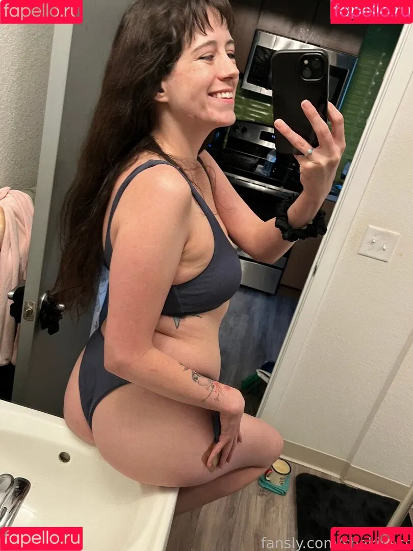 https: / shakicast Onlyfans Photo Gallery 