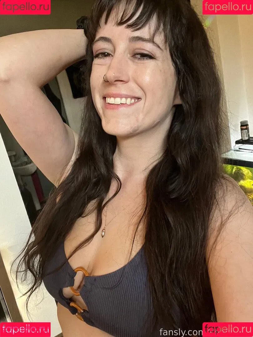 https: / shakicast Onlyfans Photo Gallery 