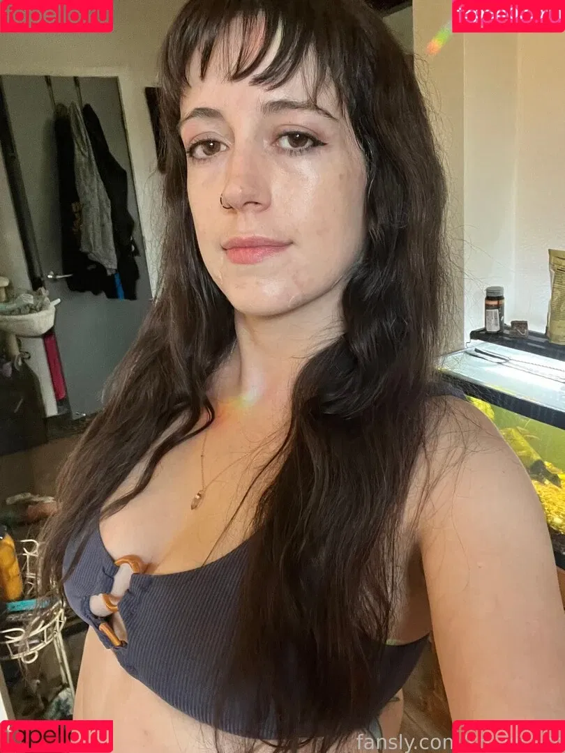 https: / shakicast Onlyfans Photo Gallery 