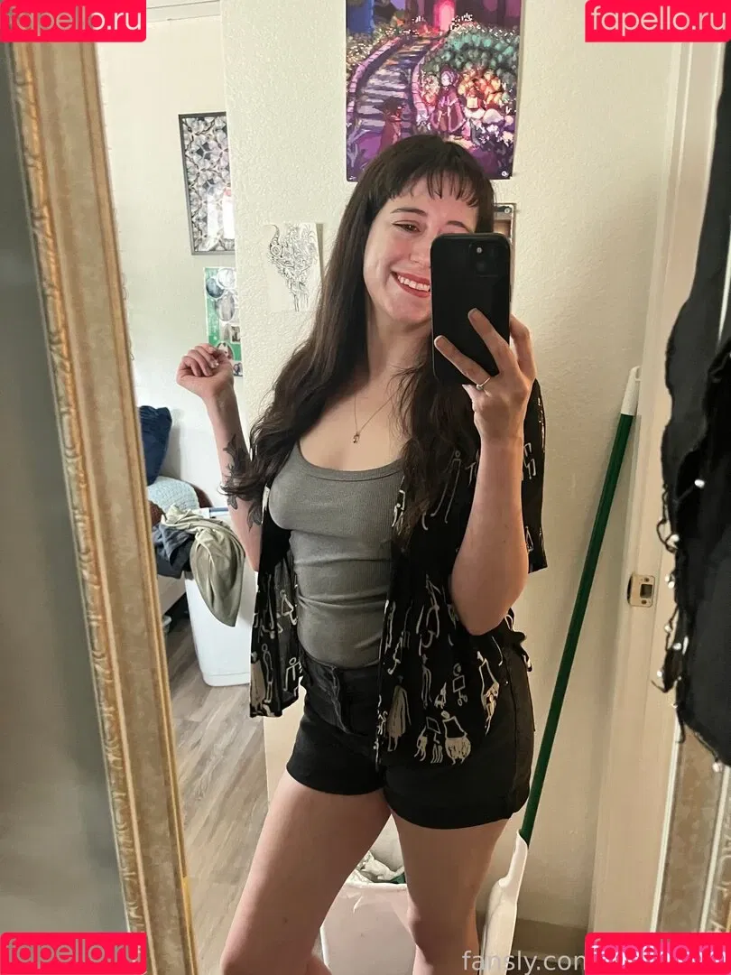 https: / shakicast Onlyfans Photo Gallery 