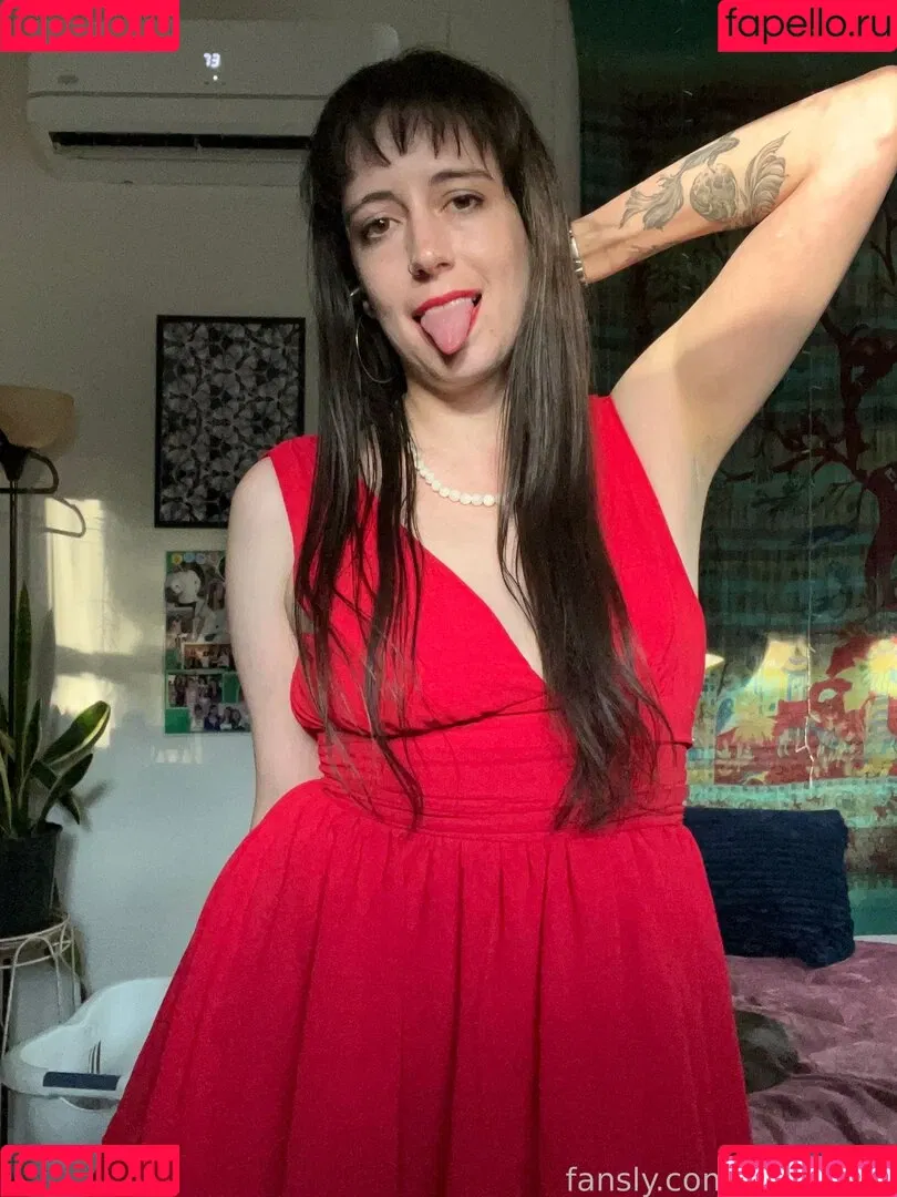 https: / shakicast Onlyfans Photo Gallery 