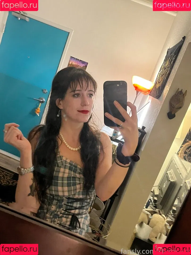 https: / shakicast Onlyfans Photo Gallery 
