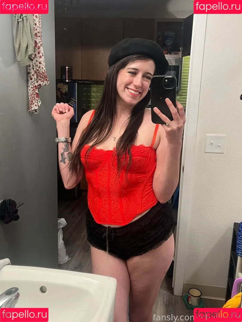 https: / shakicast Onlyfans Photo Gallery 