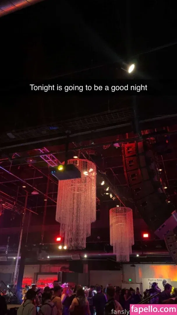 https: / shakicast Onlyfans Photo Gallery 