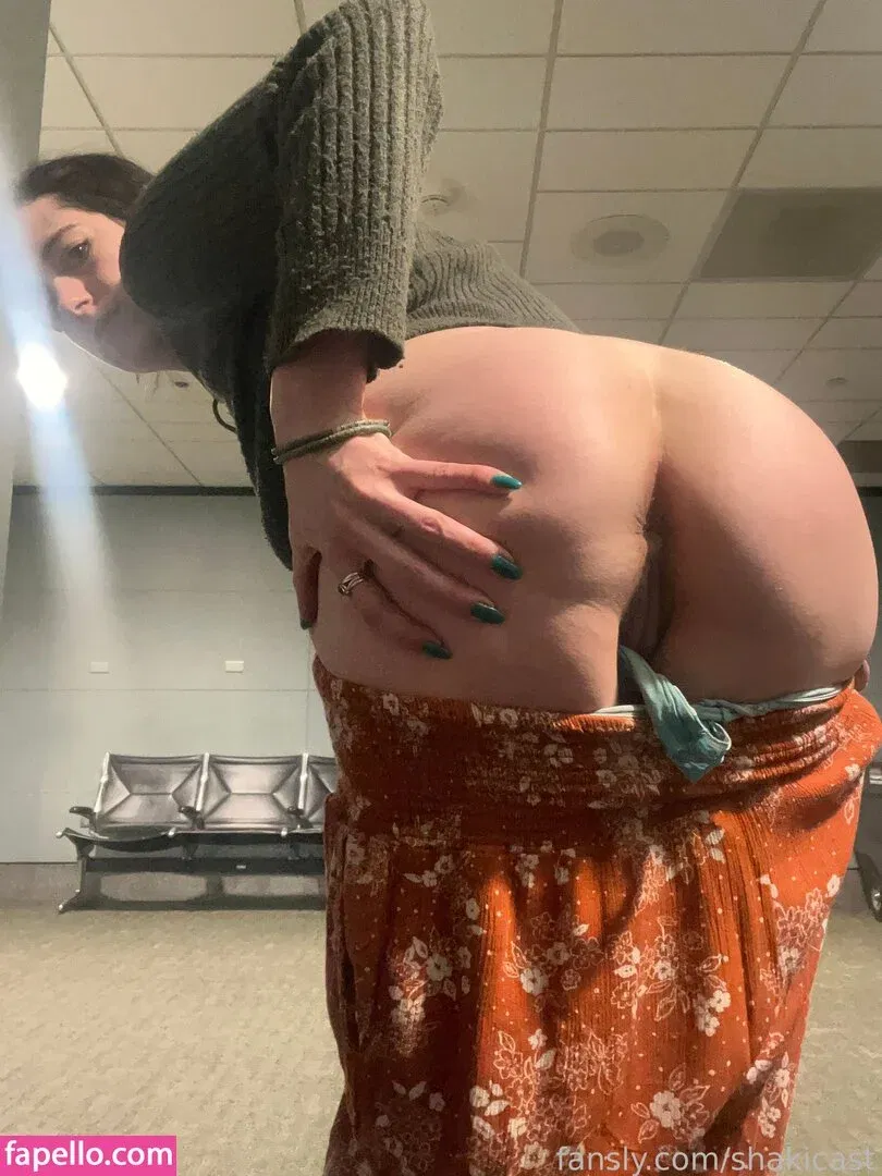 https: / shakicast Onlyfans Photo Gallery 