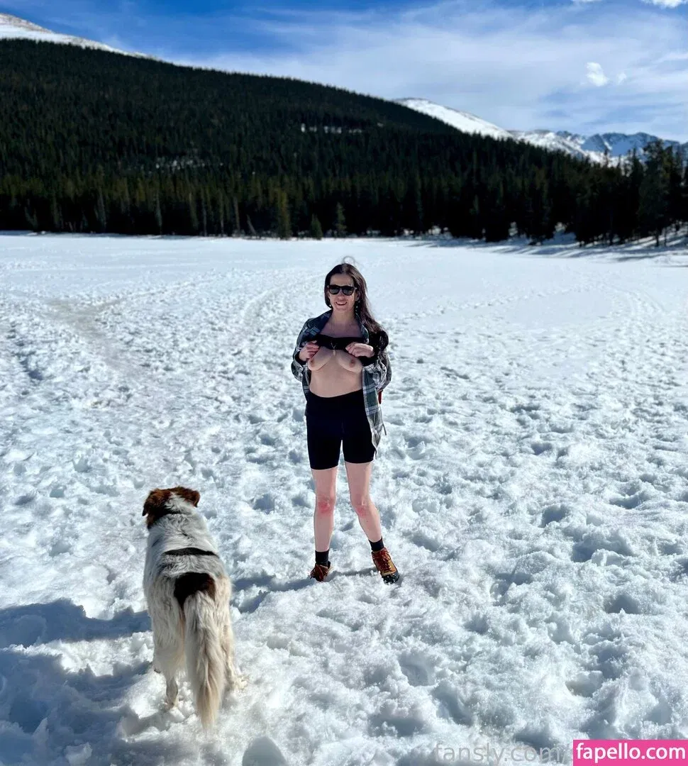 https: / shakicast Onlyfans Photo Gallery 