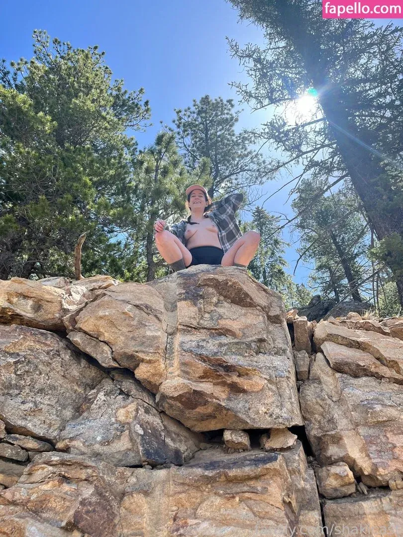 https: / shakicast Onlyfans Photo Gallery 