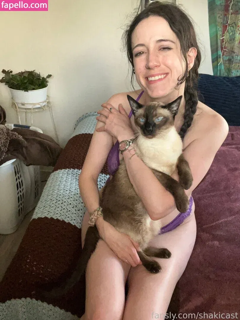 https: / shakicast Onlyfans Photo Gallery 