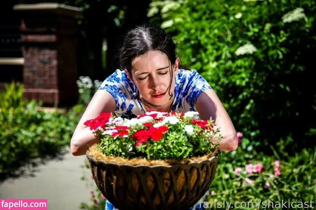 https: / shakicast Onlyfans Photo Gallery 