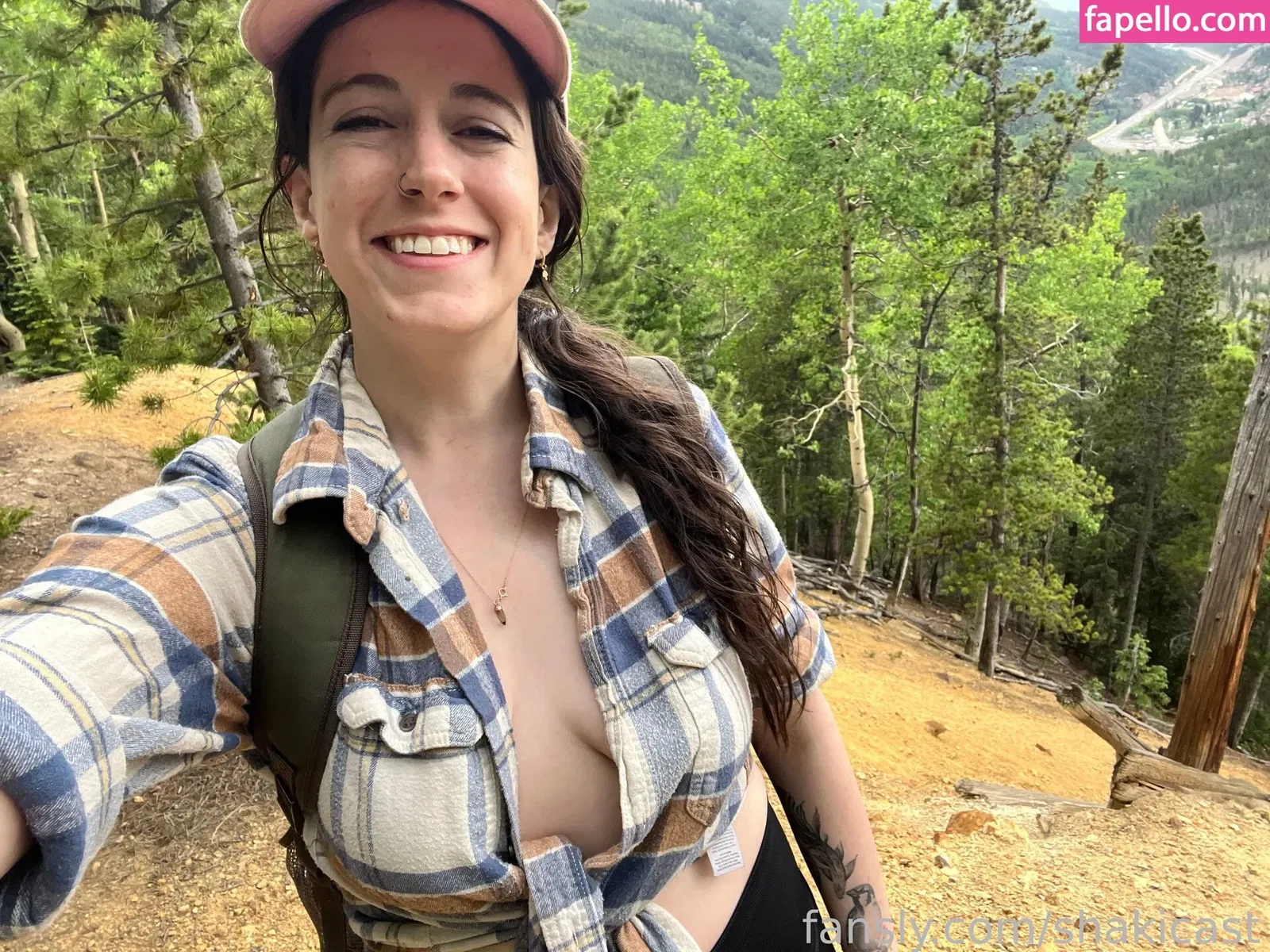 https: / shakicast Onlyfans Photo Gallery 