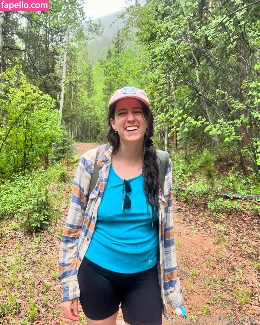 https: / shakicast Onlyfans Photo Gallery 