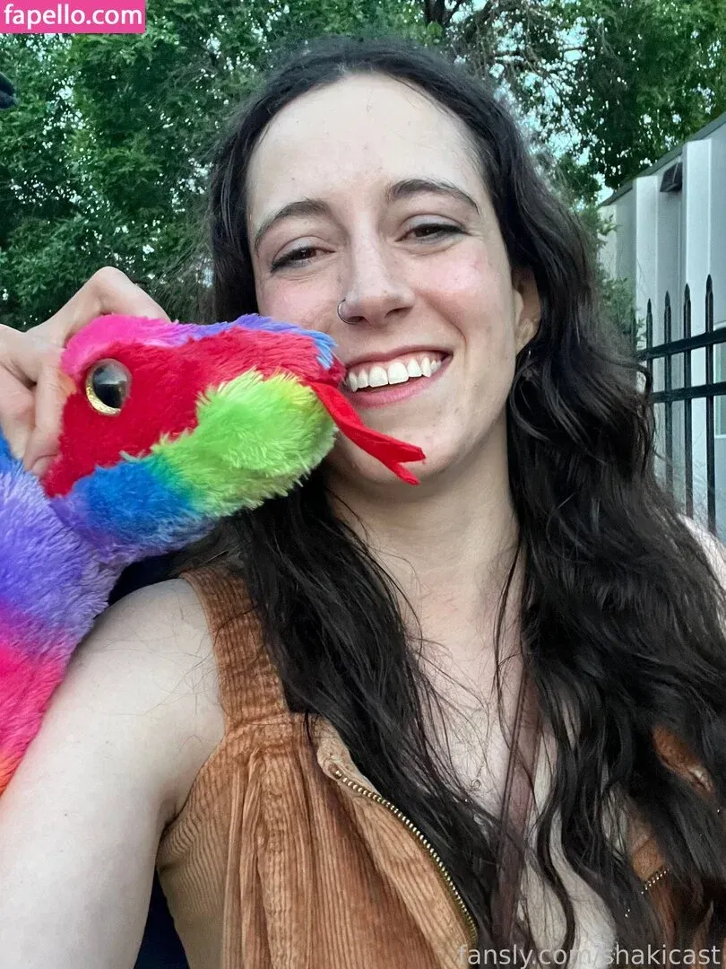 https: / shakicast Onlyfans Photo Gallery 