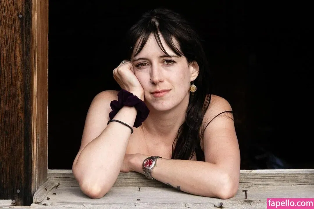 https: / shakicast Onlyfans Photo Gallery 