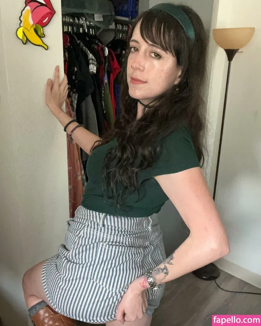 https: / shakicast Onlyfans Photo Gallery 