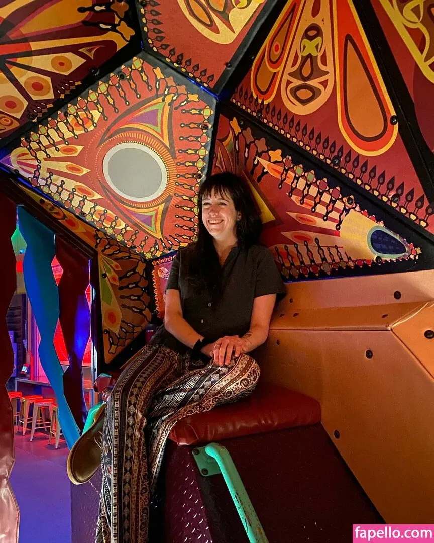 https: / shakicast Onlyfans Photo Gallery 