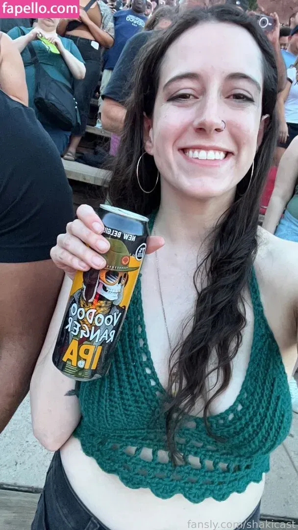 https: / shakicast Onlyfans Photo Gallery 