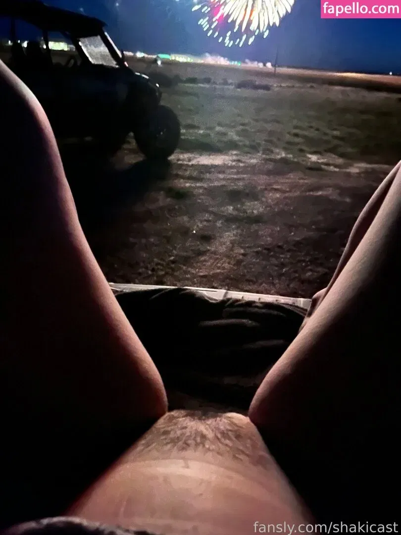 https: / shakicast Onlyfans Photo Gallery 