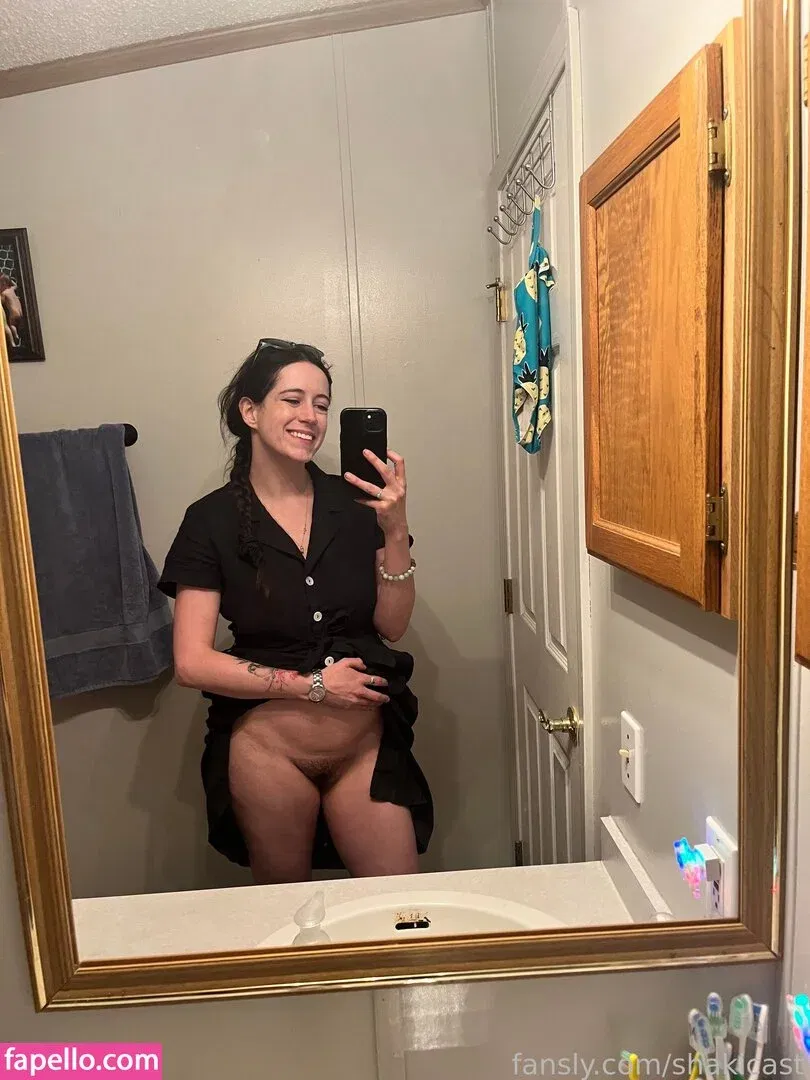 https: / shakicast Onlyfans Photo Gallery 