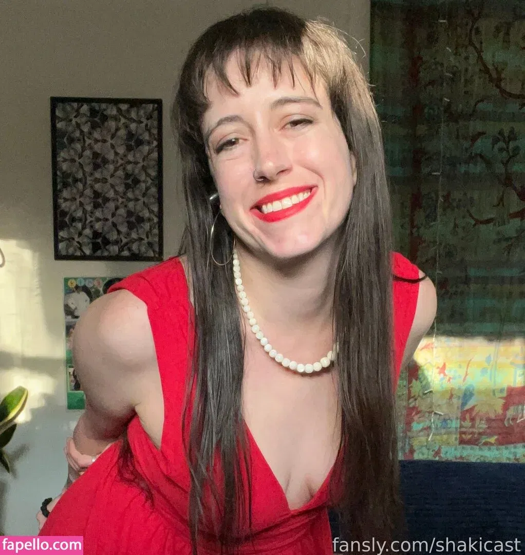 https: / shakicast Onlyfans Photo Gallery 