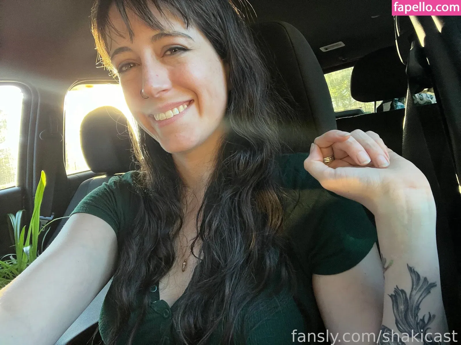 https: / shakicast Onlyfans Photo Gallery 