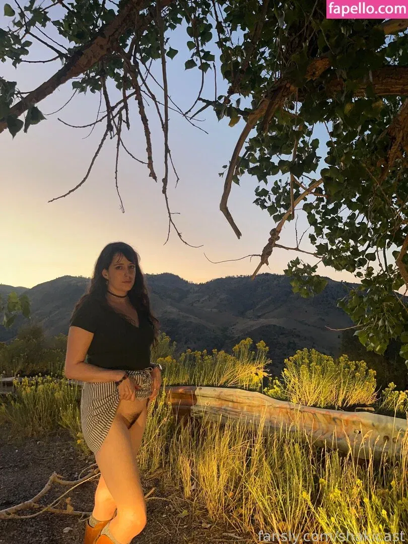 https: / shakicast Onlyfans Photo Gallery 