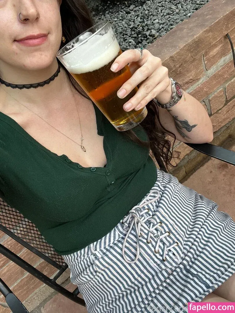 https: / shakicast Onlyfans Photo Gallery 