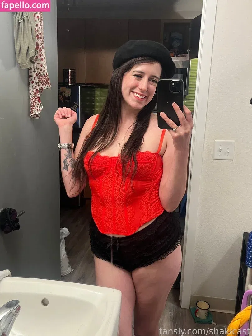 https: / shakicast Onlyfans Photo Gallery 