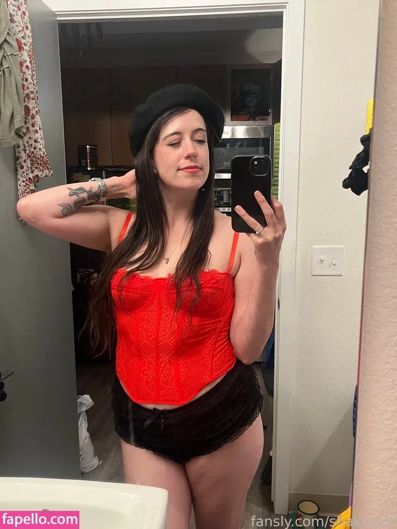 https: / shakicast Onlyfans Photo Gallery 