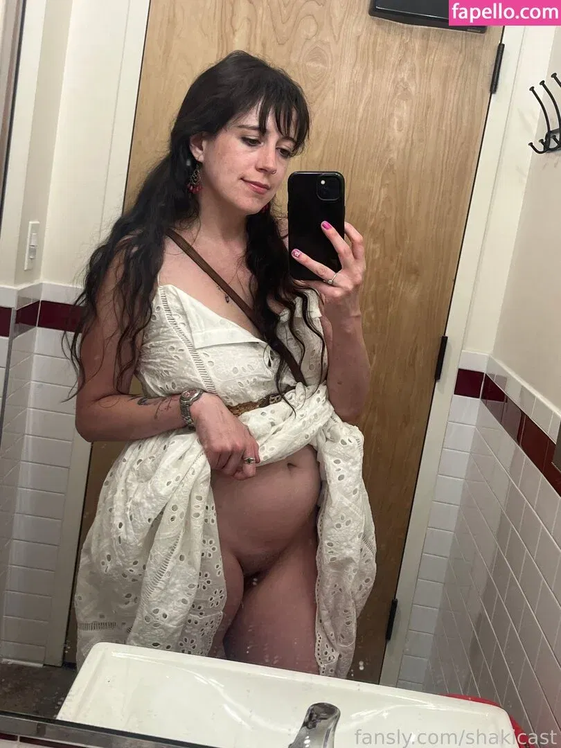 https: / shakicast Onlyfans Photo Gallery 