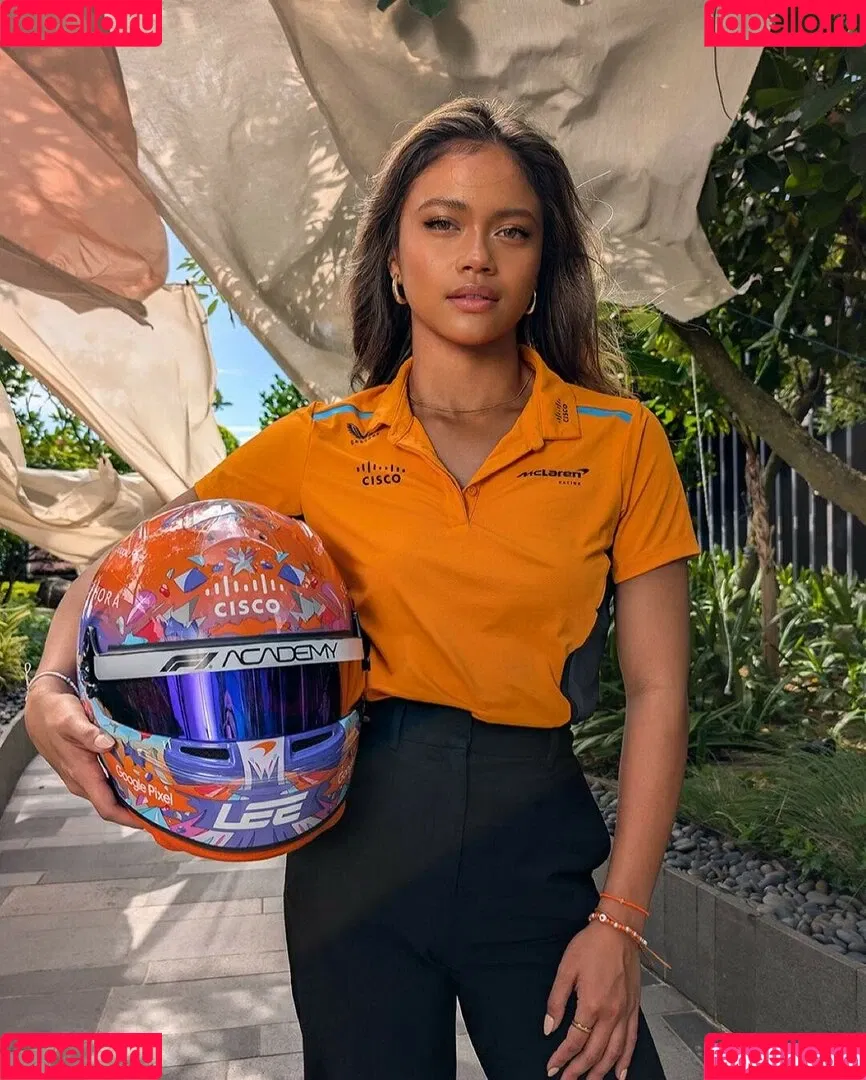 Bianca Bustamante / Racerbia Onlyfans Photo Gallery 
