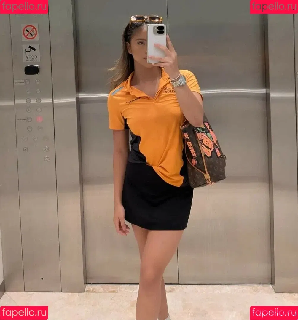 Bianca Bustamante / Racerbia Onlyfans Photo Gallery 