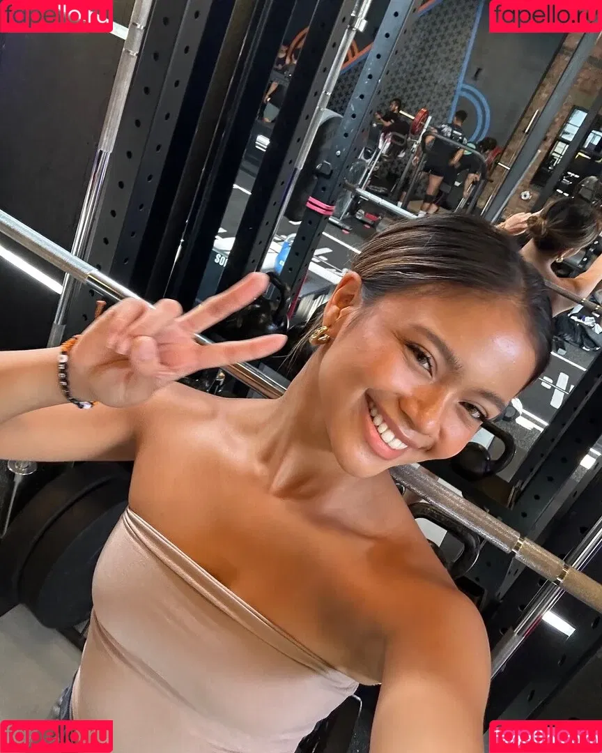Bianca Bustamante / Racerbia Onlyfans Photo Gallery 
