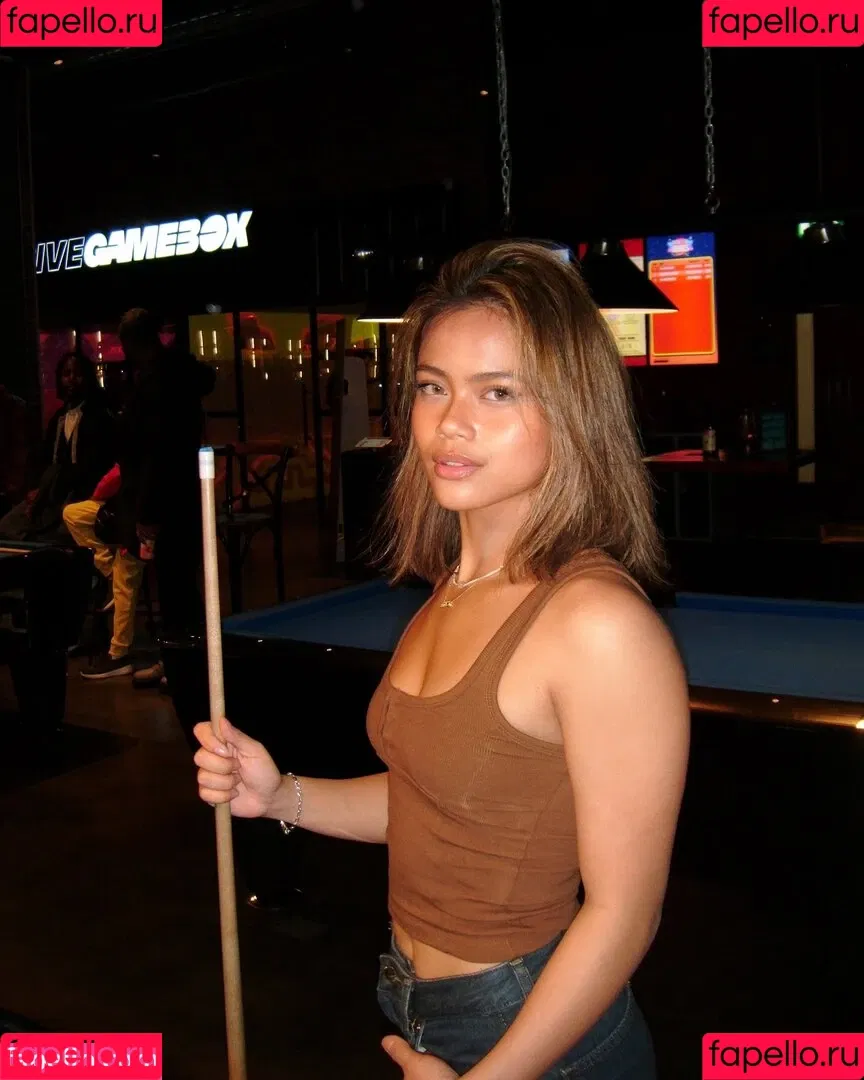 Bianca Bustamante / Racerbia Onlyfans Photo Gallery 