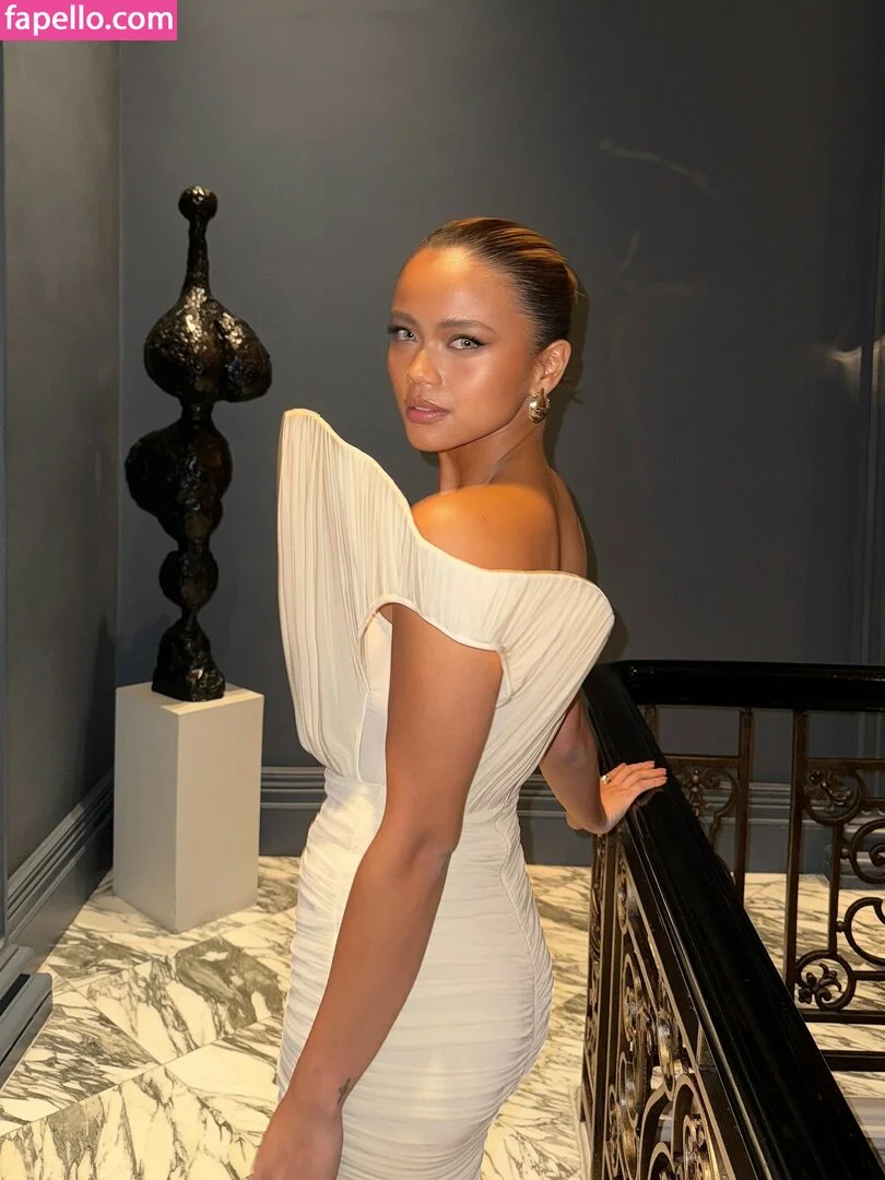 Bianca Bustamante / Racerbia Onlyfans Photo Gallery 