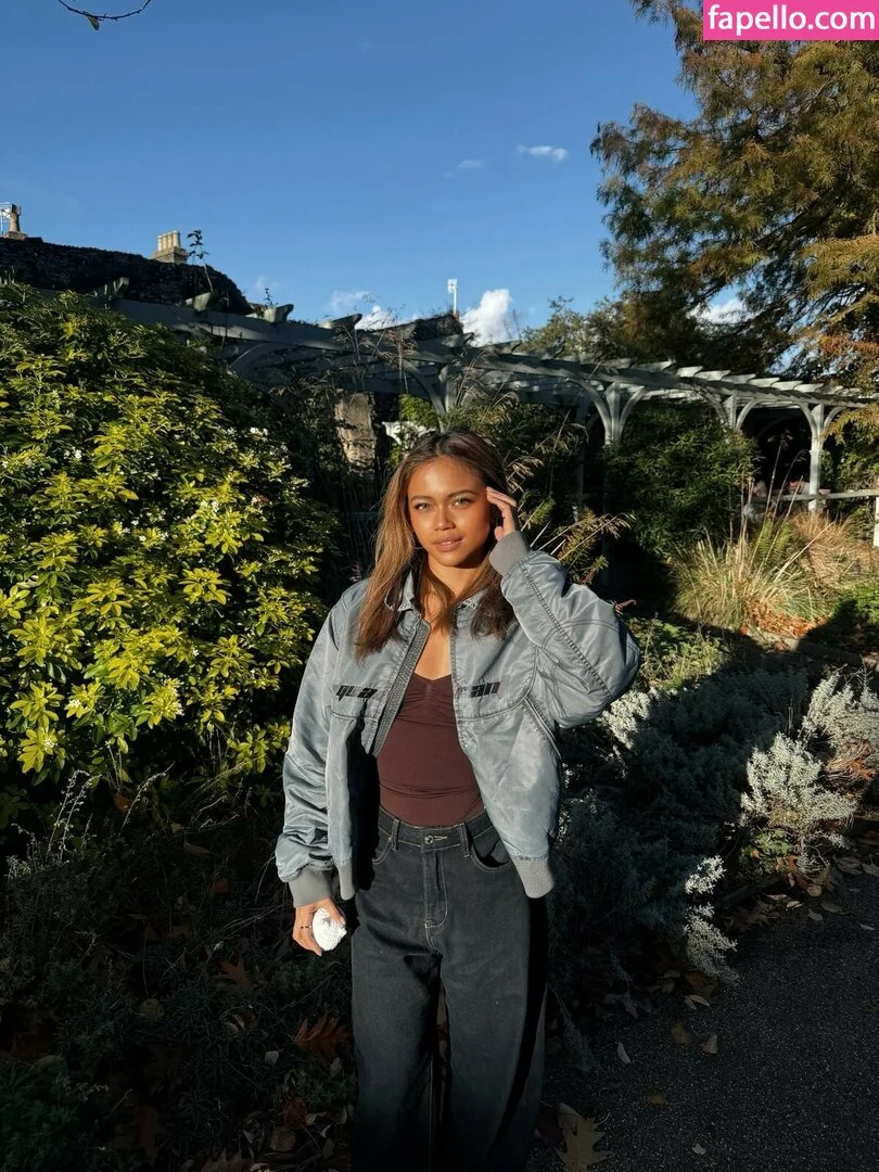 Bianca Bustamante / Racerbia Onlyfans Photo Gallery 