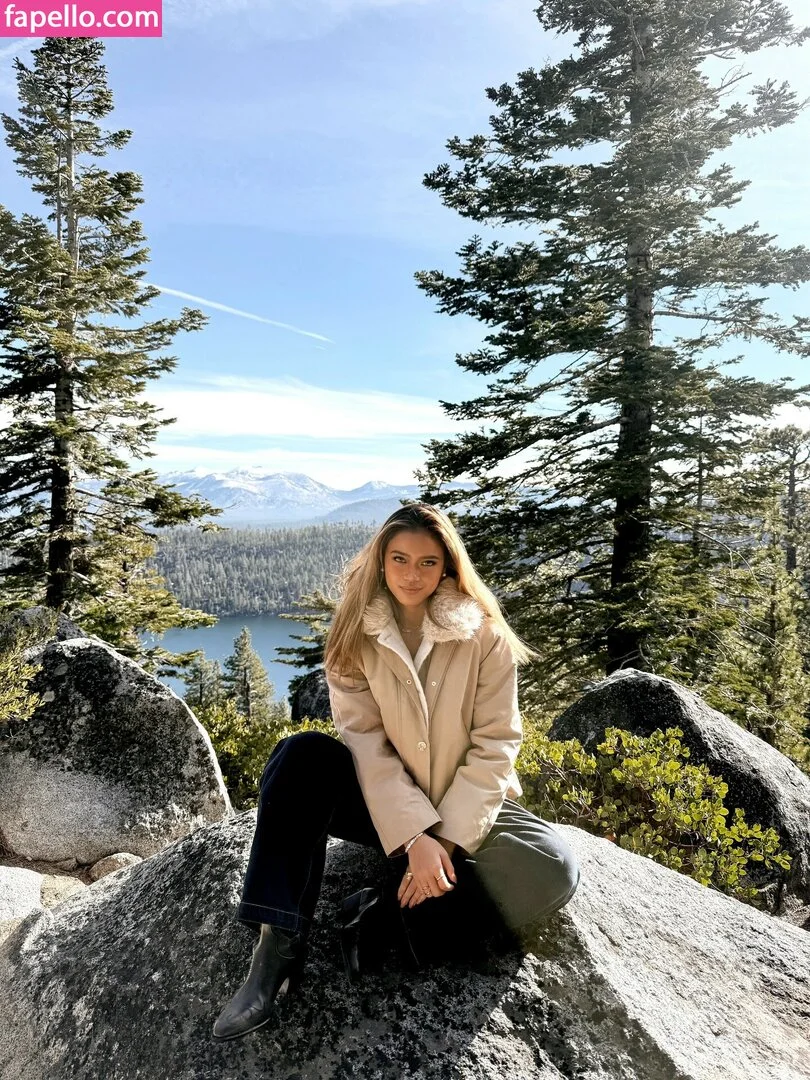 Bianca Bustamante / Racerbia Onlyfans Photo Gallery 