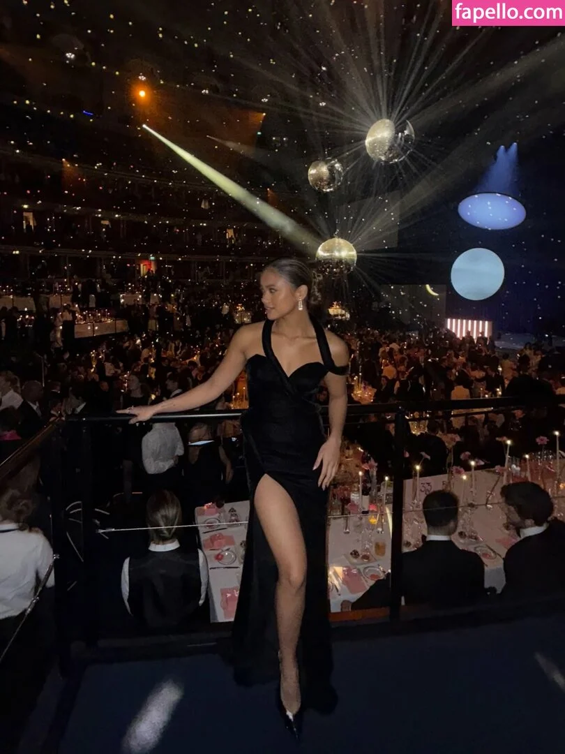 Bianca Bustamante / Racerbia Onlyfans Photo Gallery 