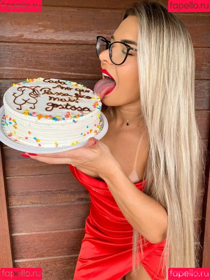 Discussão / Maikelly Muhl / maikelly.munhl / maikellymuhl / maikellymuhl6 Onlyfans Photo Gallery 
