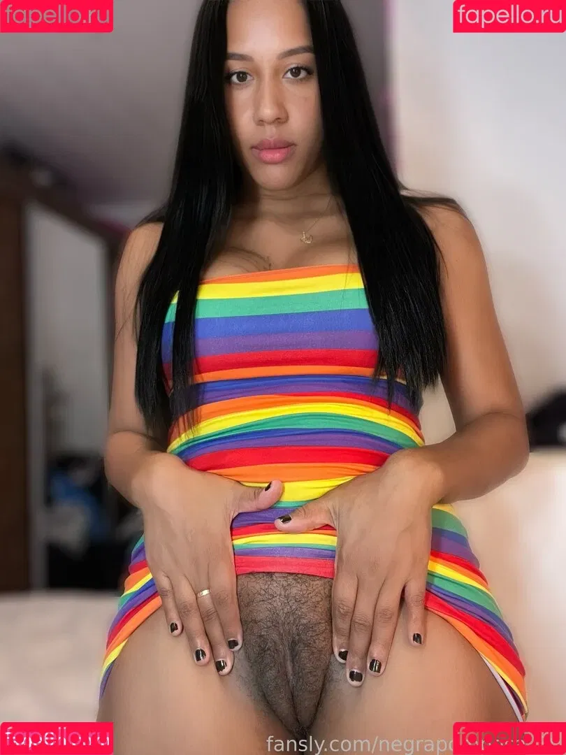 dshewaspretty / negrapomposa_30 Onlyfans Photo Gallery 
