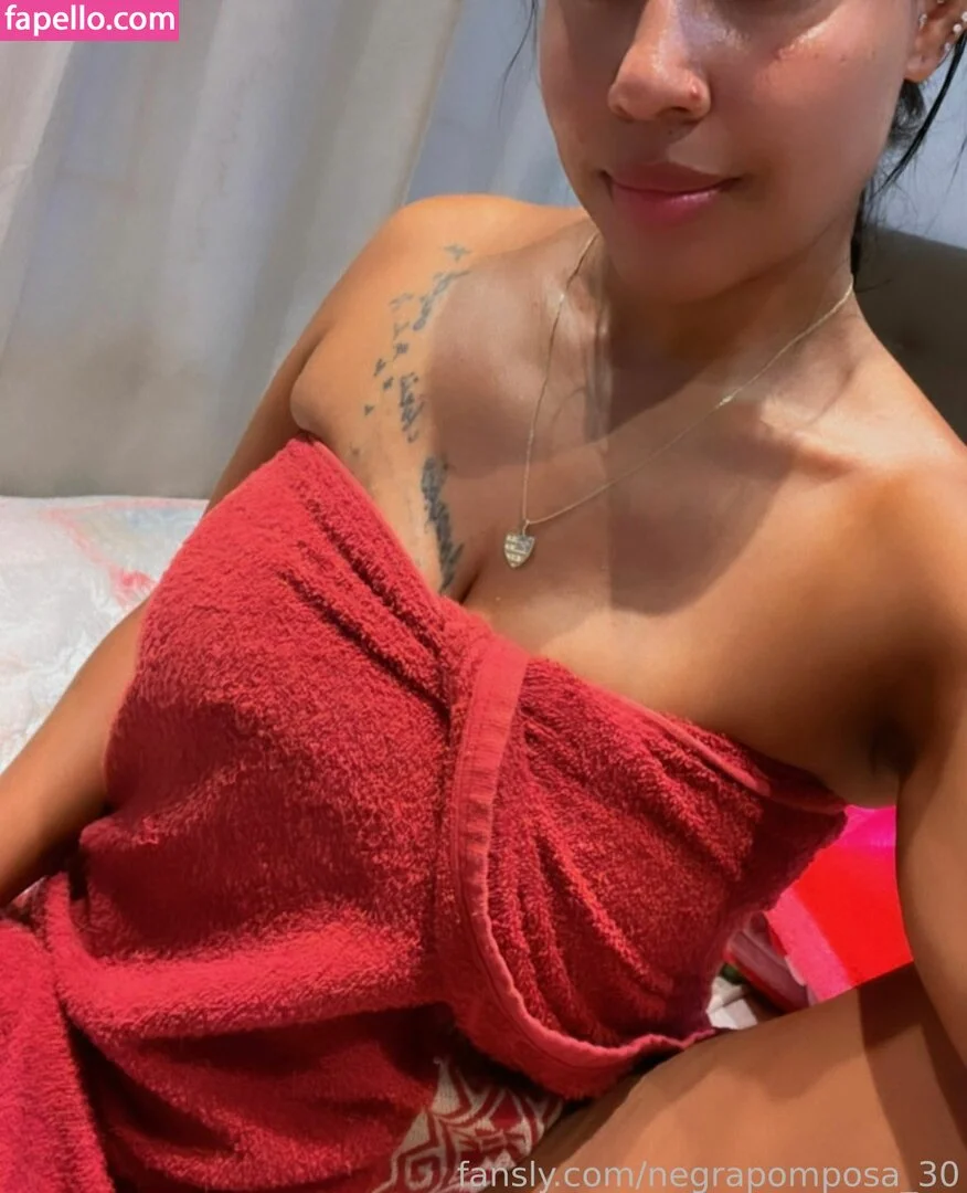 dshewaspretty / negrapomposa_30 Onlyfans Photo Gallery 