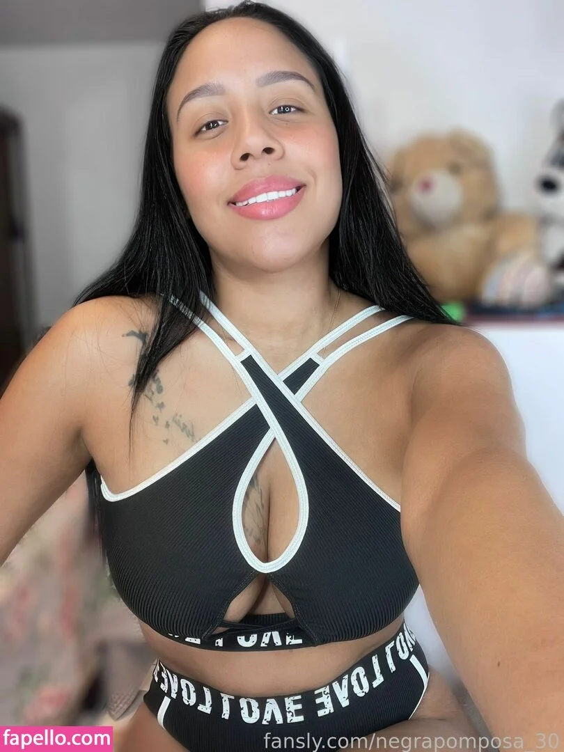 dshewaspretty / negrapomposa_30 Onlyfans Photo Gallery 