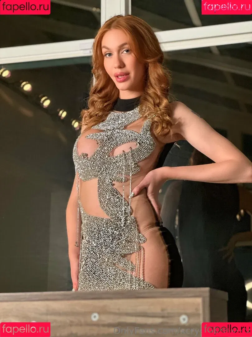 crystalthayerofficial / xcrystalthayerx Onlyfans Photo Gallery 