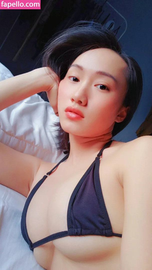 lolalustt / lylalustt Onlyfans Photo Gallery 