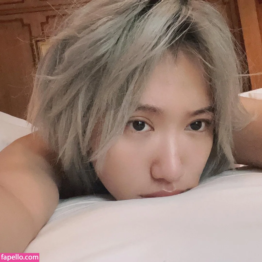 lolalustt / lylalustt Onlyfans Photo Gallery 