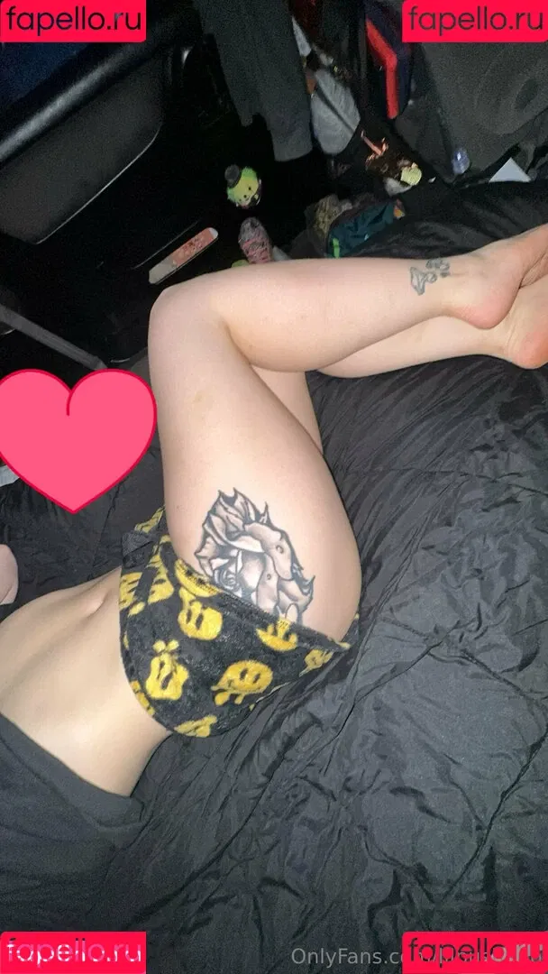 lilpushpop / the.lilpushpop Onlyfans Photo Gallery 