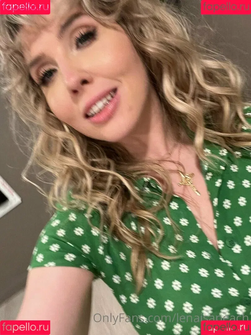 lenaisapeach / lenapaulxo Onlyfans Photo Gallery 
