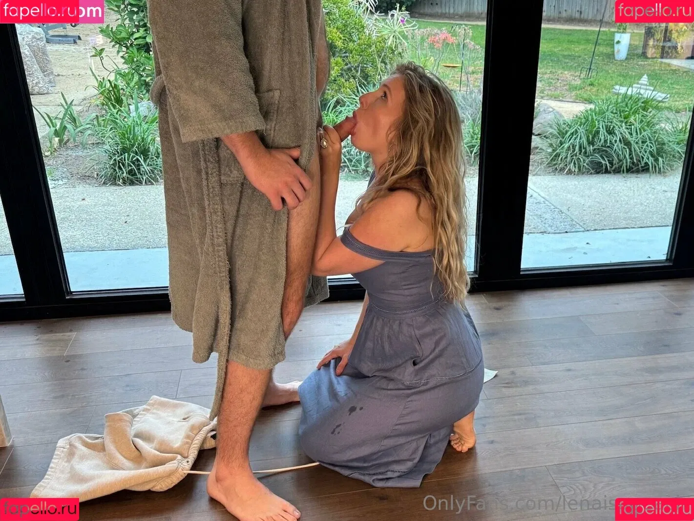 lenaisapeach / lenapaulxo Onlyfans Photo Gallery 
